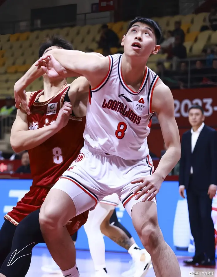 九游体育下载-关于集结日突围战来临，广州队围绕CBA季后赛战术微调，气氛紧张，高层口径保持一致的信息