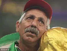 九游体育下载-里程碑夜！阿贾克斯遗憾出局，法国杯赛前刷纪录，球迷炸锅，阵容厚度经受考验的简单介绍